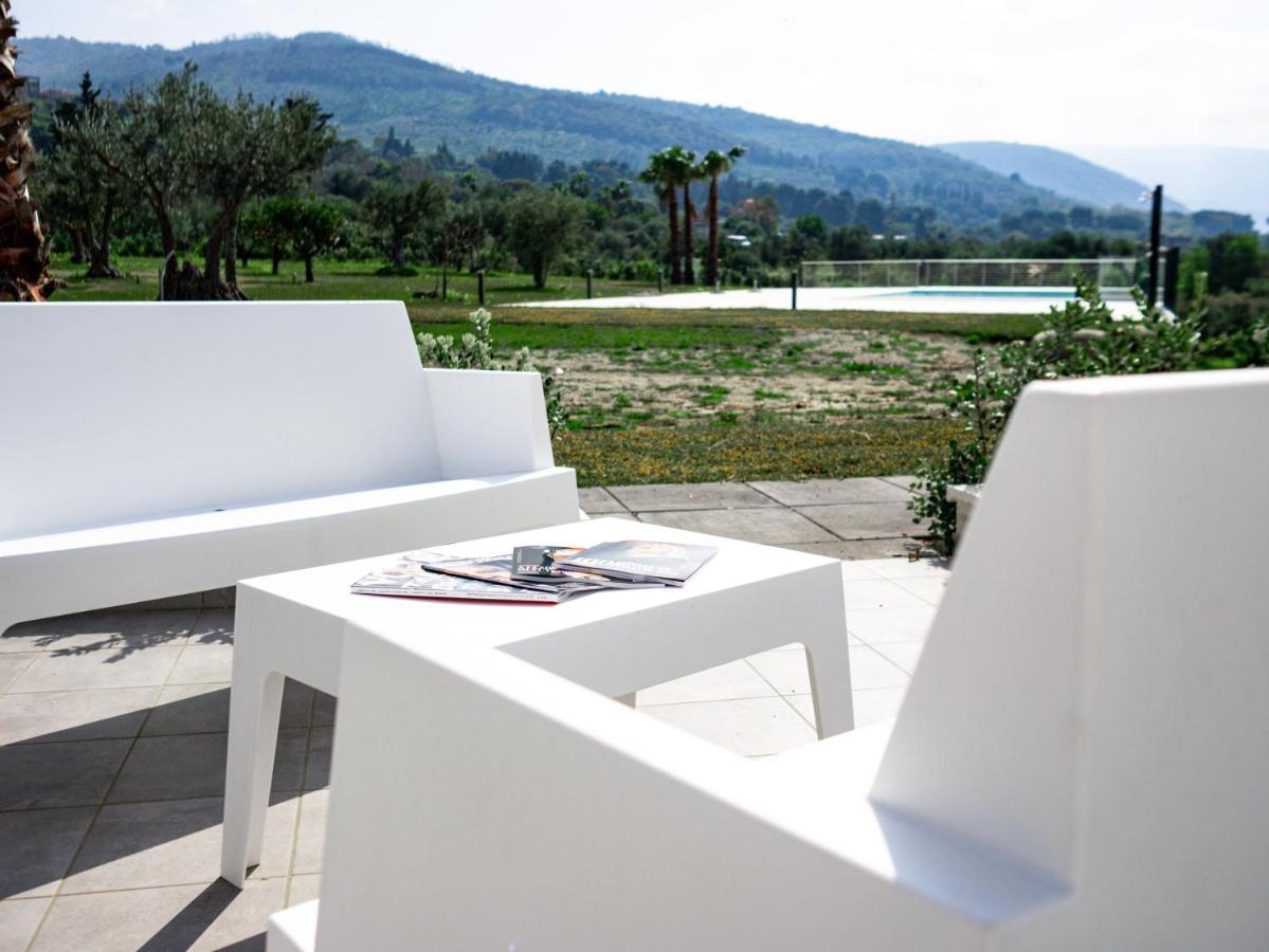 Resilienza Apartment Capo d'Orlando Bagian luar foto