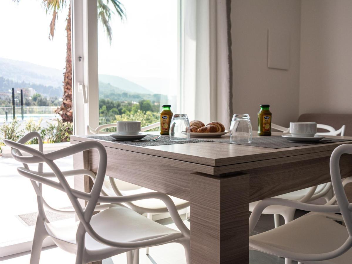 Resilienza Apartment Capo d'Orlando Bagian luar foto