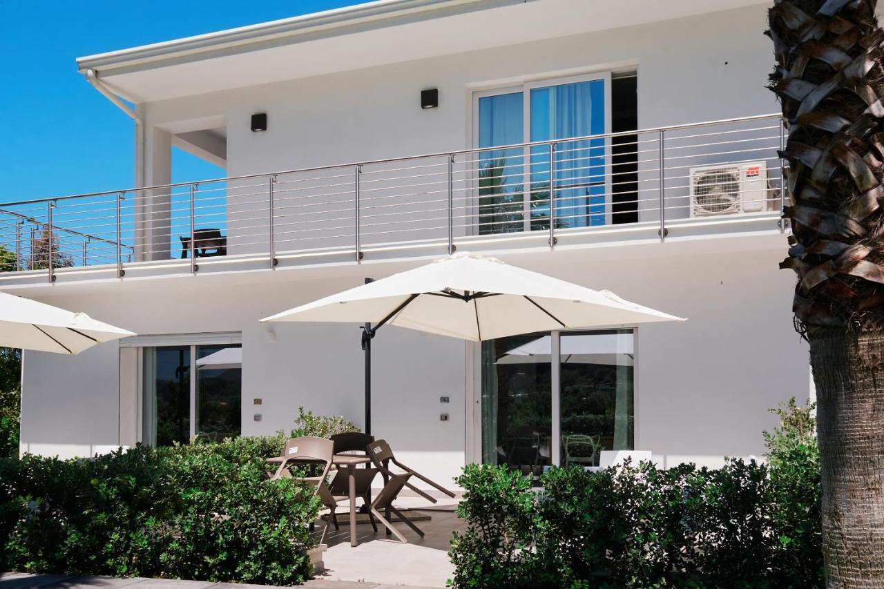 Resilienza Apartment Capo d'Orlando Bagian luar foto