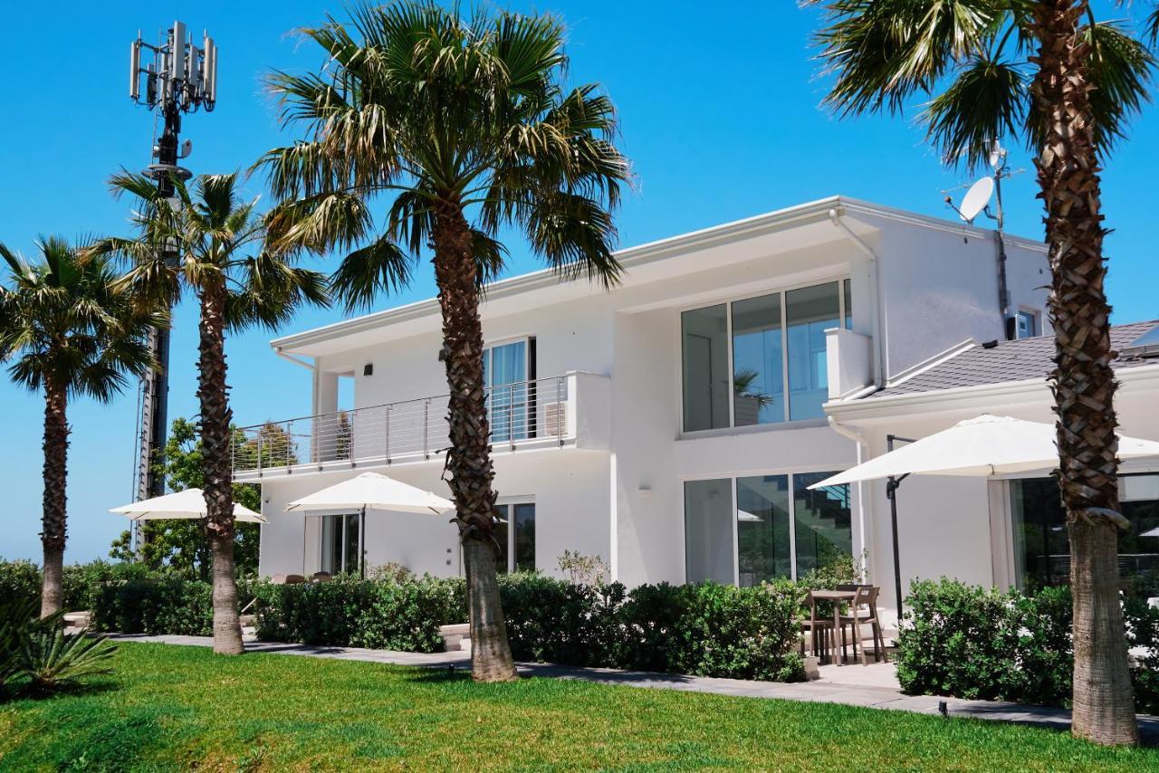 Resilienza Apartment Capo d'Orlando Bagian luar foto